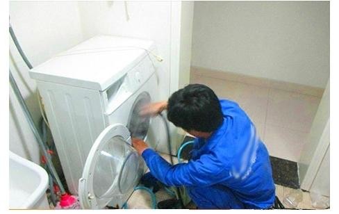 電磁爐用一會就跳閘怎么回事(電磁爐跳閘原因解析) 電磁爐用一會就跳閘怎么回事(電磁爐跳閘原因解析)